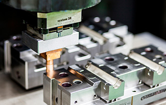 Plastic injection tooling- fabrication
