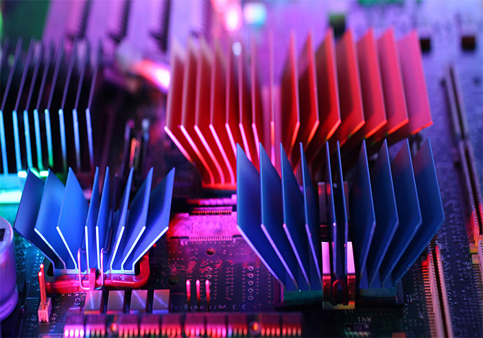 Why is the aluminum heat sink anodized?