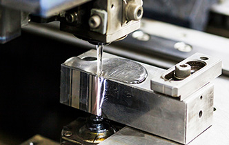 Plastic injection tooling-fabrication 