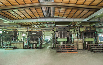 EVA foam vulcanizing machine