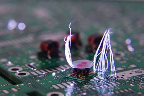 ESD( Electrostatic Discharge
